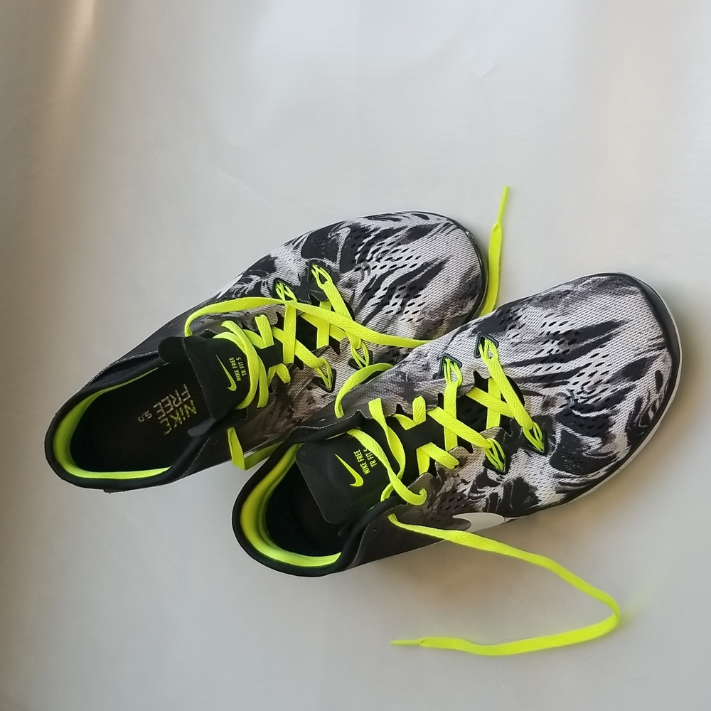 Nike free run sneakers
